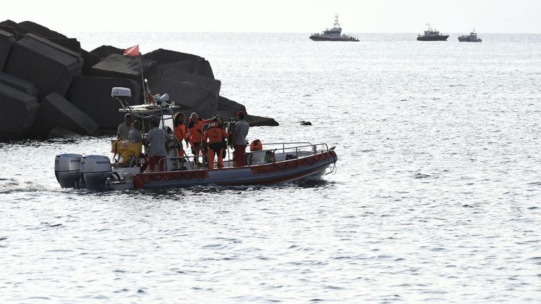 Sicilya'da lüks yat kazasında kaybolan 6 kişiyi arama çalışmaları sürüyor