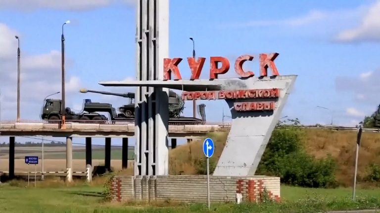 Rusya, Ukrayna'nın karşı saldırı başlattığı Kursk'tan 76.000'den fazla insanı tahliye etti