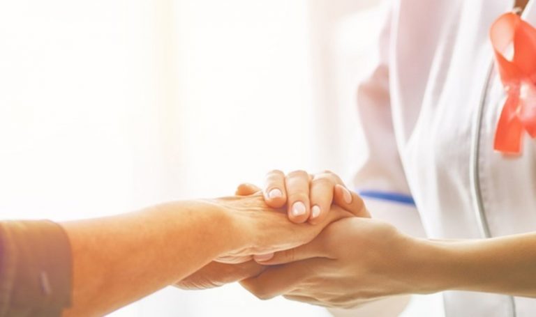 Sosyal medyadan yardım isteyen kanserli kadın tedaviye götürüldü – Son Dakika Türkiye Haberleri