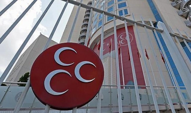 MHP'de istifa depremi! Arzu Erdem istifasını sosyal medyadan duyurdu… – Son dakika siyasi haber