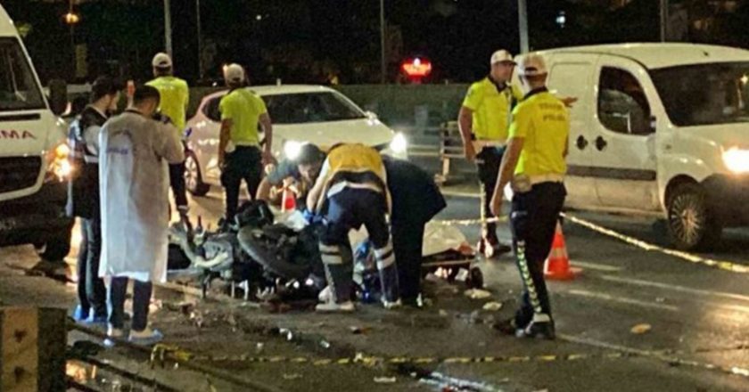 Haliç köprüsünde korkunç kaza… Motosiklet yol temizleme aracına çarptı: 1 ölü – Son Dakika Türkiye Haberleri