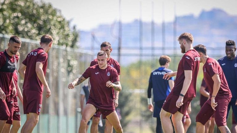 Son Dakika Spor Haberi | Trabzonspor, İstanbula gitti! Kamp kadrosu
