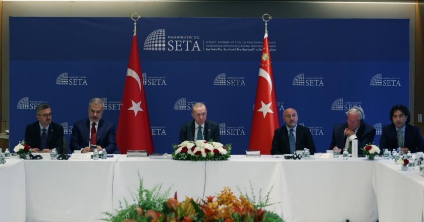 Cumhurbaşkanı Erdoğan ABD’li düşünce kuruluşu temsilcileriyle düzenlenen toplantıya katıldı