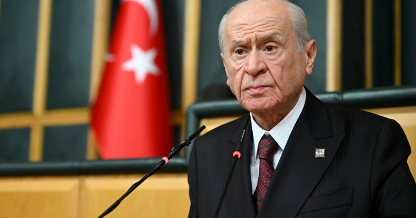 Devlet Bahçeli kürsüde: Ne mesaj verecek?