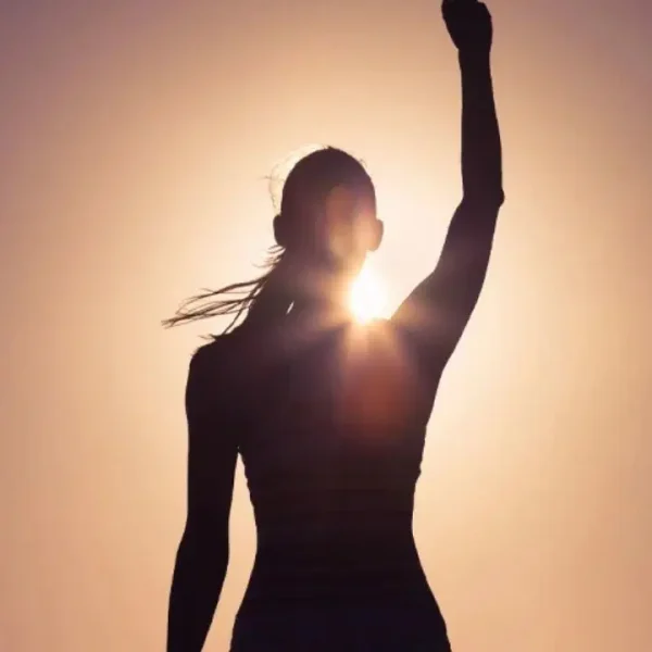 Hayatla Savaşan 4 Kadın Burcu: Geri Adım Yok!