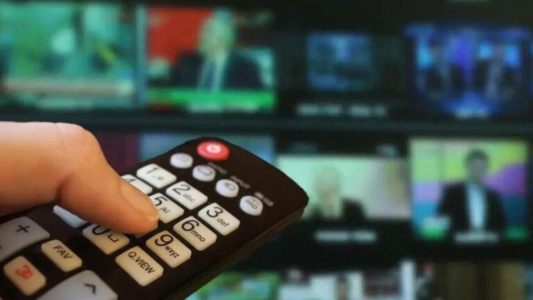 14 Eylül reyting sonuçları: Uzak Şehir döndü, reyting birincisi oldu!